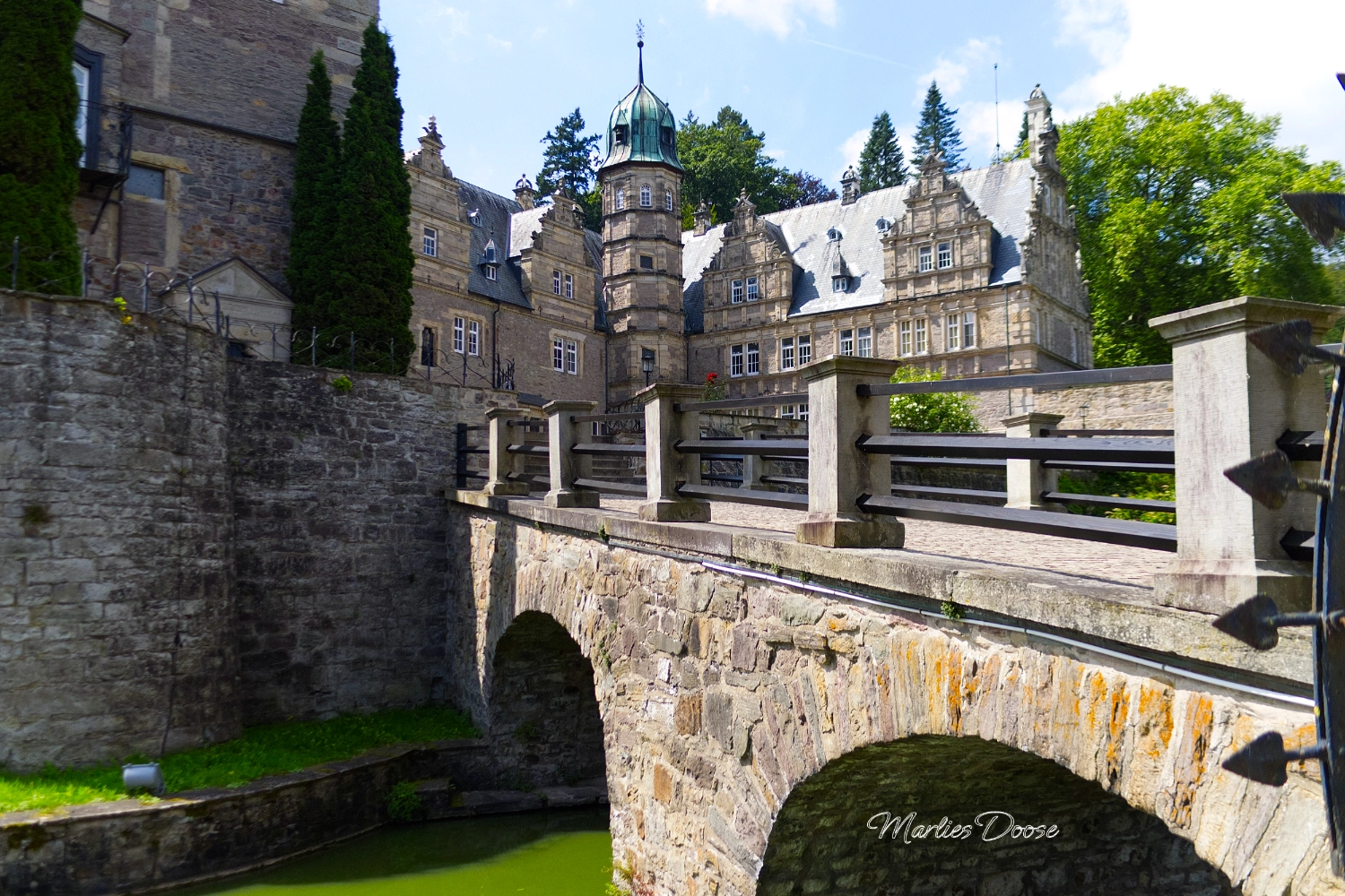 burg02small