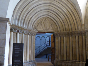 naumdom02small